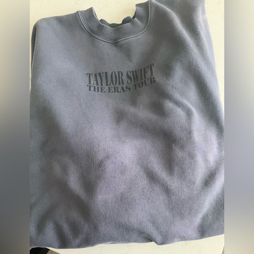 Taylor Swift The Eras Tour Blue Crewneck Sweatshirt (Flaws) Make an Offer!